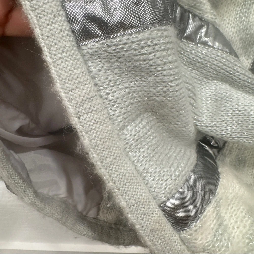 Vintage Pioneer Wear Knit Coat Womens 10 Gray Metallic Striped Long Length - Picture 9 of 10